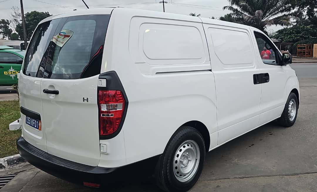 HYUNDAI H-1 Fourgon 2020 – Utilitaire fiable et économique