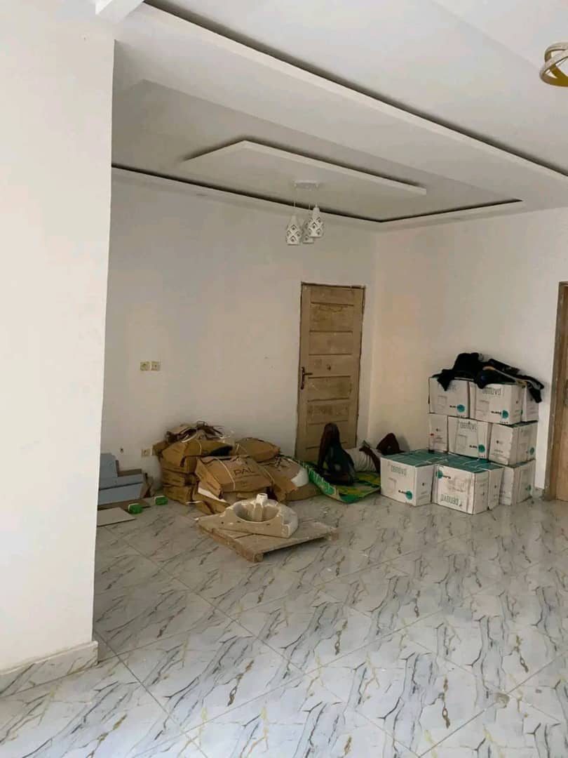 Villa Duplex Moderne 5 Pièces – Cocody Angré 10ᵉ Tranche