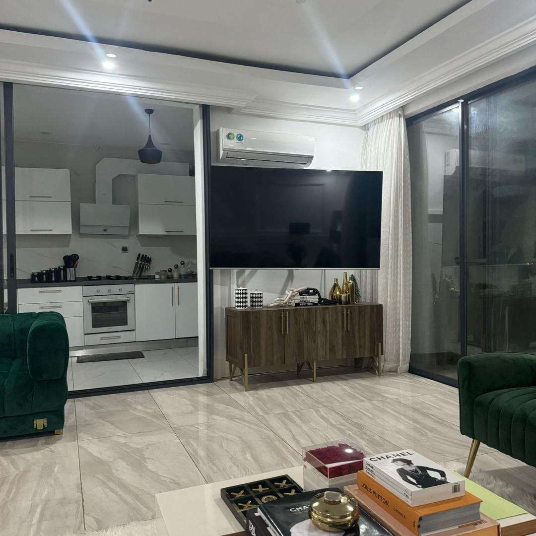 Appartement Haut Standing F4 avec Ascenseur – Cocody 2 Plateaux, Polyclinique / Boulevard Latrille