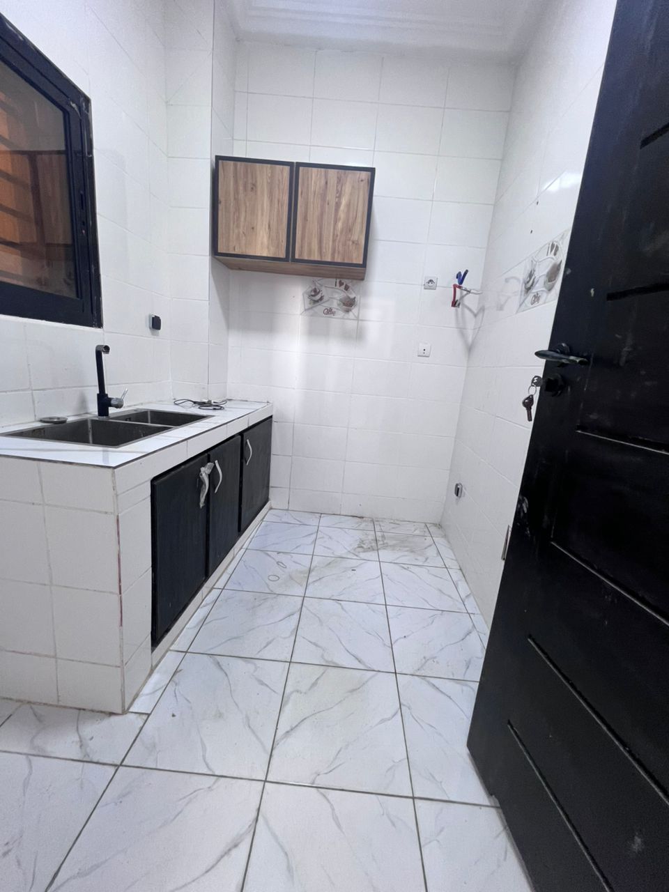 Appartement 2 Pièces en Location – Cocody Angré Djorobité