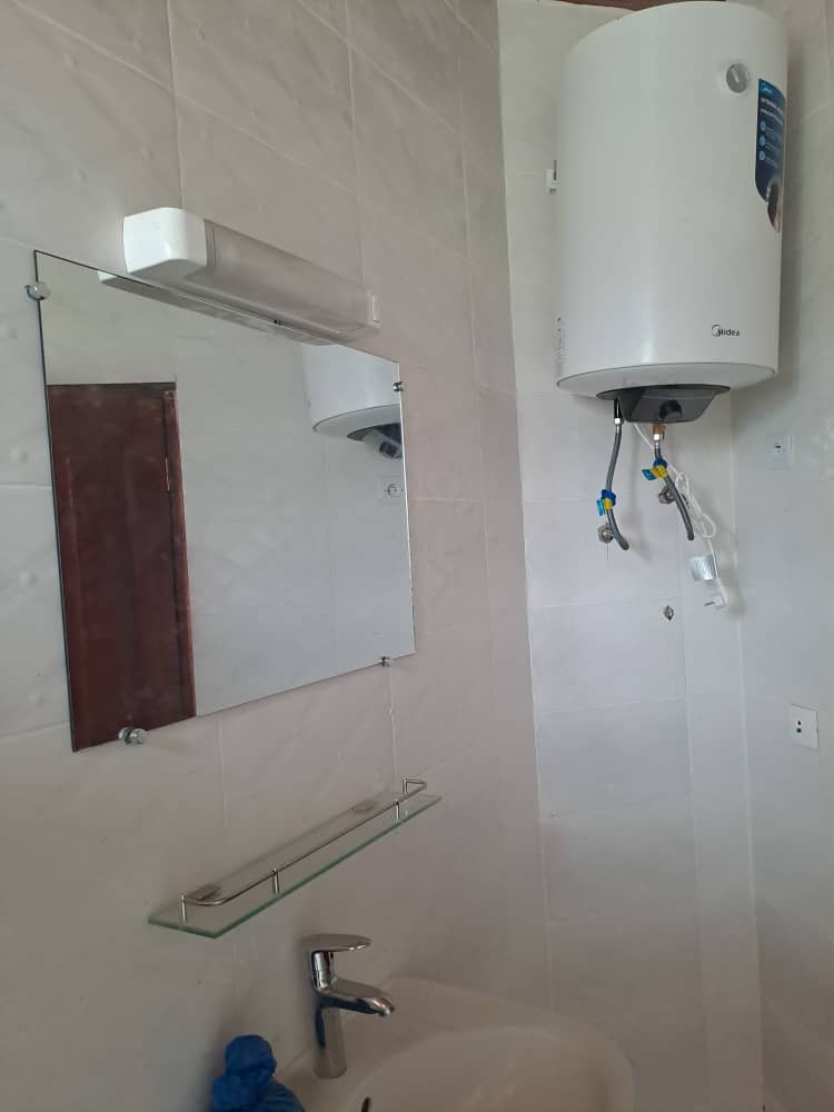 Location d'une villa basse de 4 pièces à la Riviera Jardin