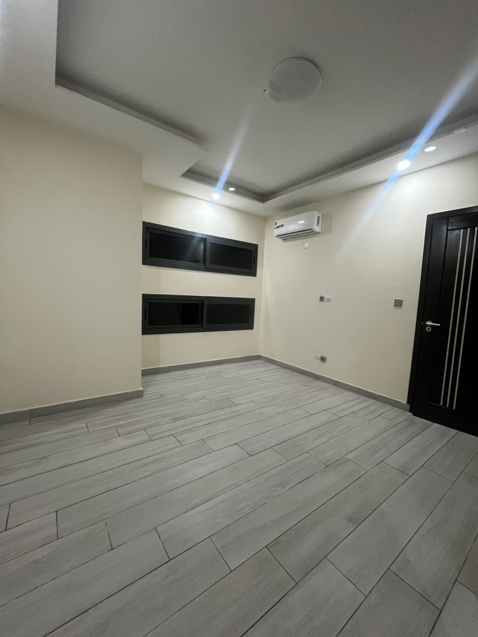 Duplex 5 Pièces Haut Standing à Louer – Cocody, derrière la Cité Les Acacias