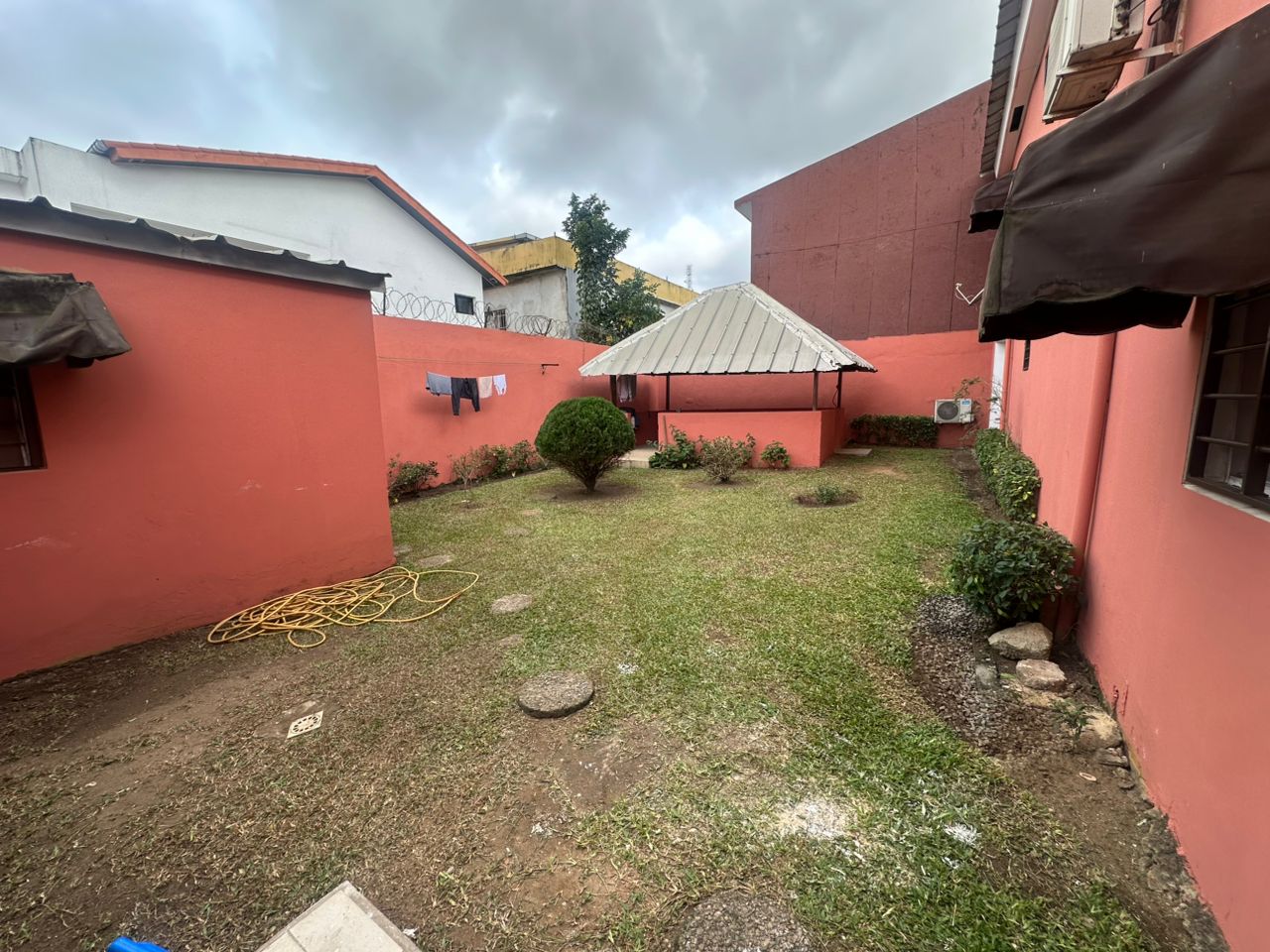 Villa Duplex 4 Pièces + Dépendance à Louer – Riviera 4 Synacassi 2