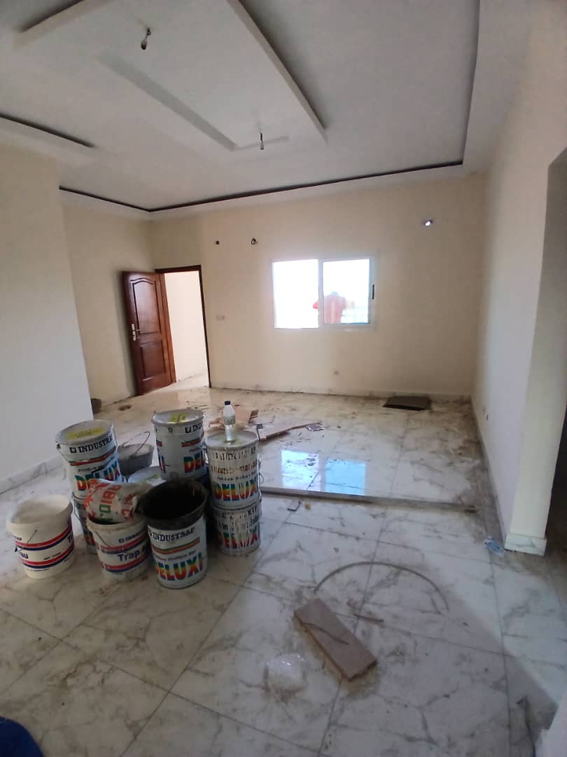 Appartement 3 Pièces Neuf avec Balcons – Cocody Angré CHU