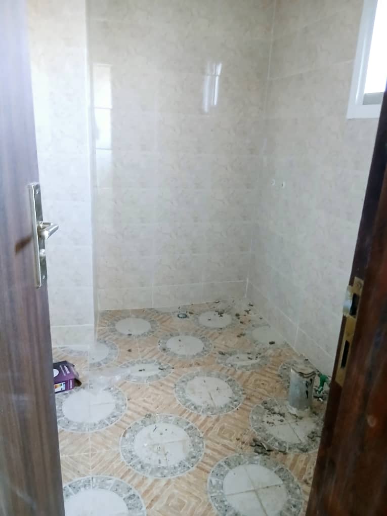 Appartement 3 Pièces Neuf avec Balcons – Cocody Angré CHU