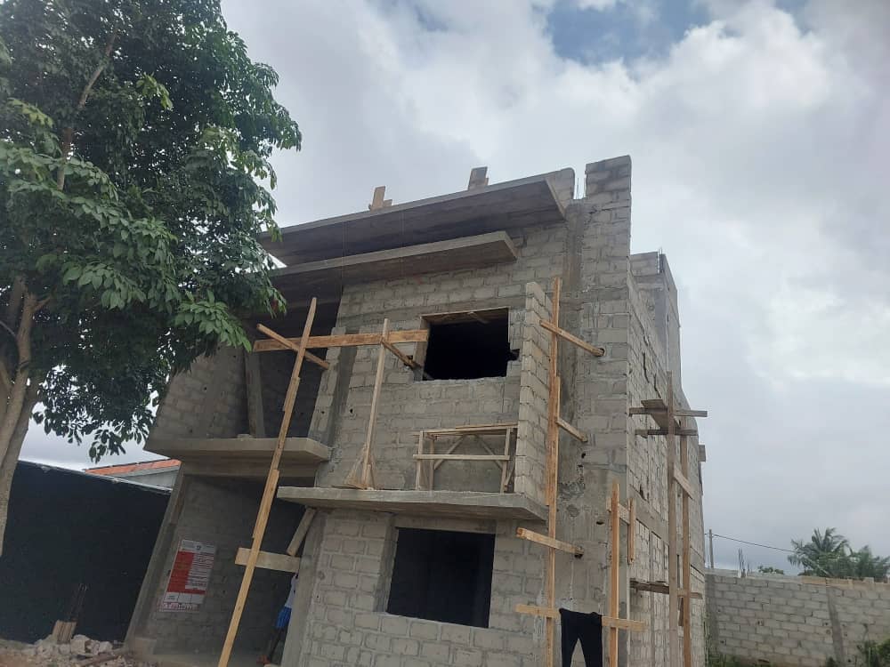 Vente Duplex 5 Pièces – Songon (Institut Pasteur)