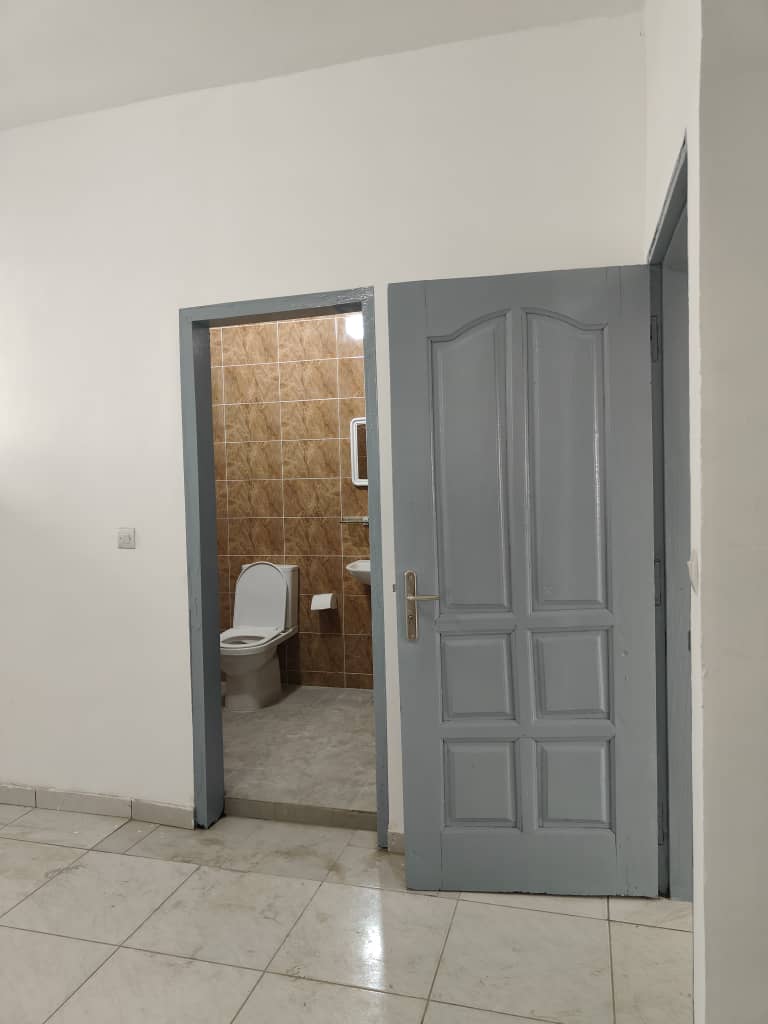 Appartement 3 Pièces – Cocody Angré (Face Cité Militaire)