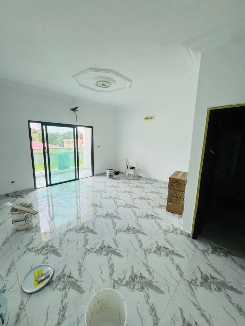 Appartement 2 Pièces – Cocody Angré (Entre le CHU et le Château)