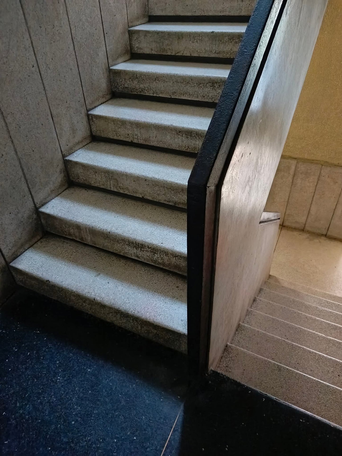 Appartement 3 Pièces – Plateau (Centre des Affaires) - À Louer / À Vendre