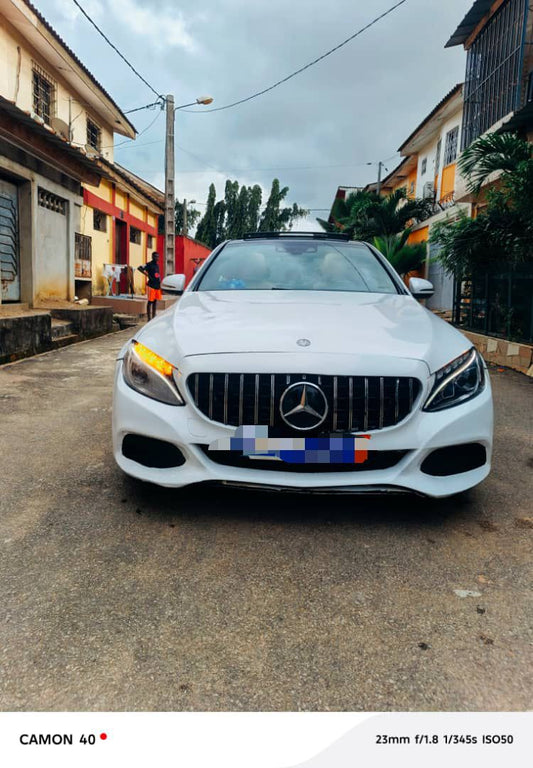 Mercedes  C300  Année 2016