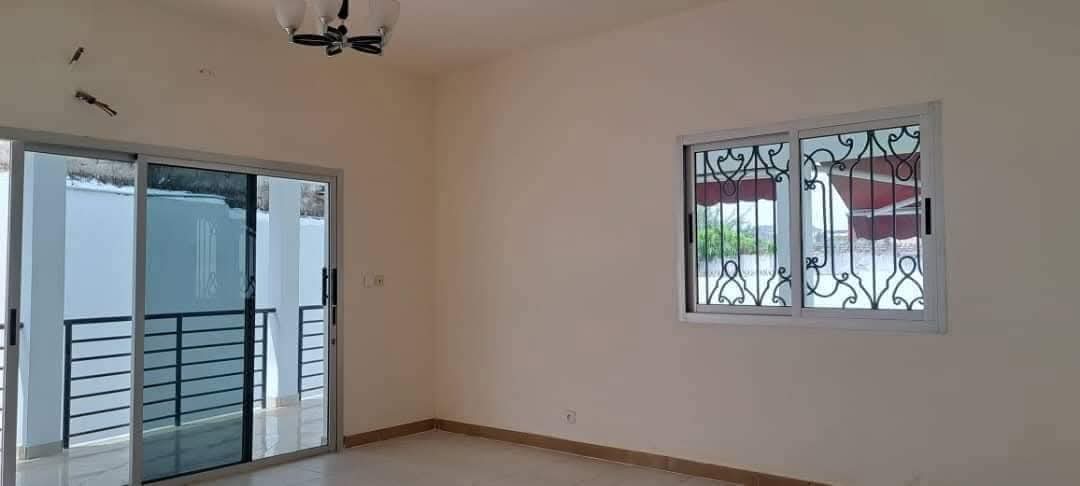 Villa Duplex avec Jardin – 2 Plateaux Duncan, Laurier 5