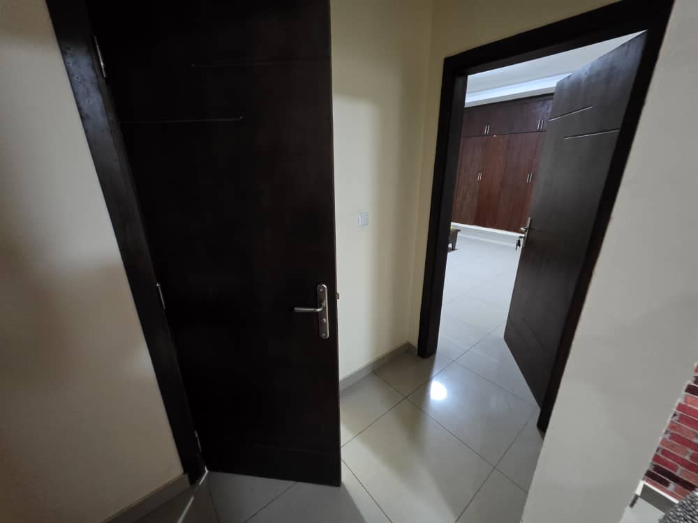 Appartement 3 Pièces avec Ascenseur – Angré