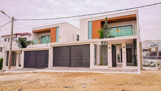 Villa Duplex 5 Pièces Ultra Moderne avec Piscine et Jardin – Angré Nouveau CHU, Djorobité 1