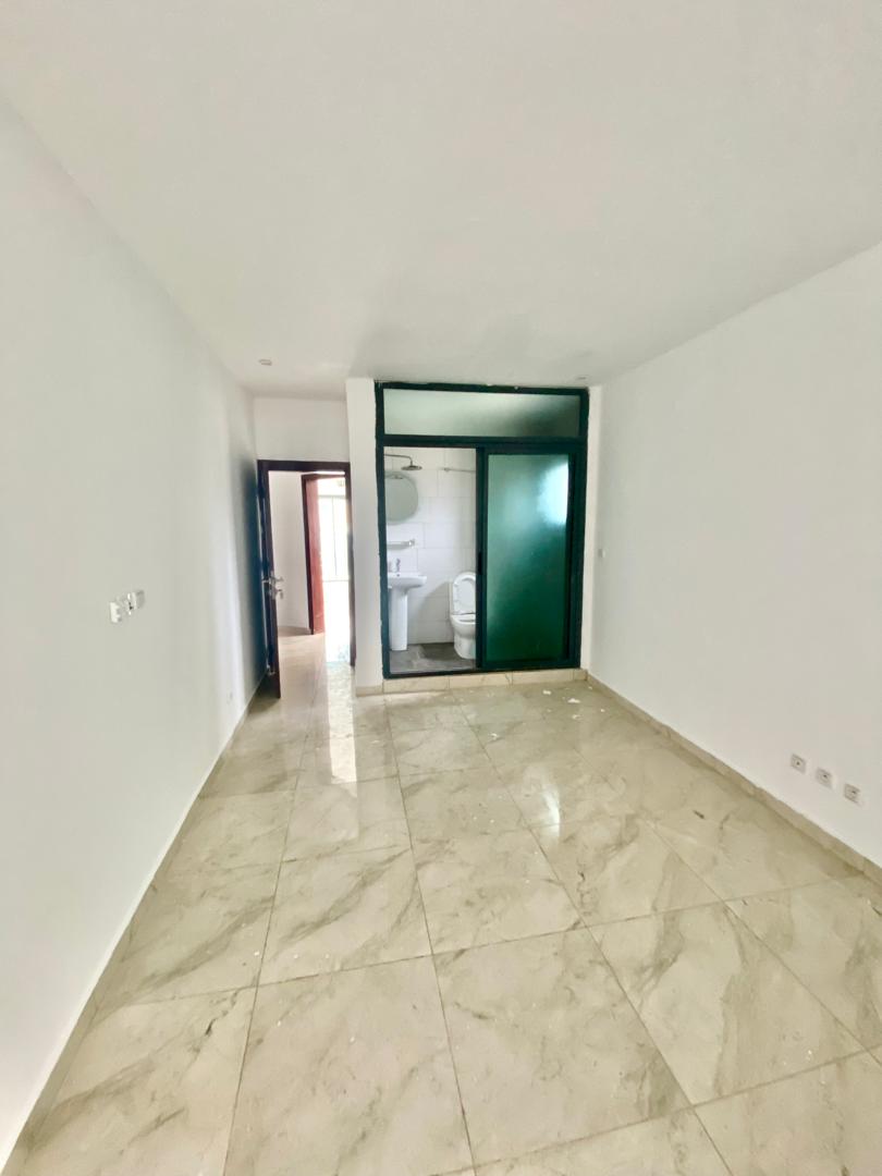 Appartement 3 Pièces à Louer – Faya Laurier 9 (près de Coqivoire)