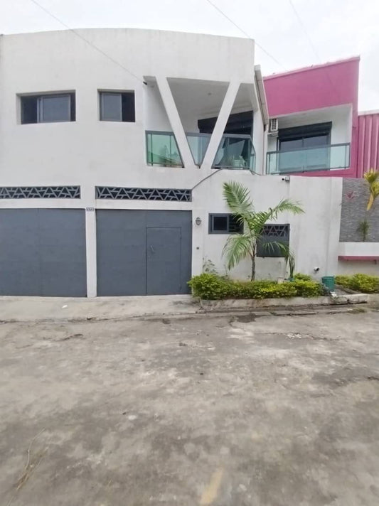 Duplex 4 Pièces à Louer – Riviera Bonoumin (Cité Oscarines 3)