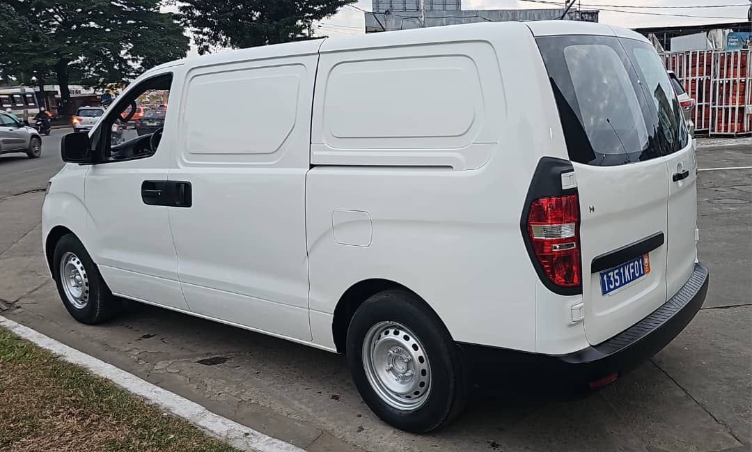 HYUNDAI H-1 Fourgon 2020 – Utilitaire fiable et économique