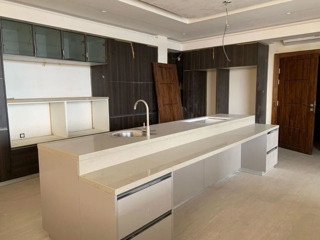Penthouse de Luxe 5 Pièces avec Piscine – Marcory Zone 4