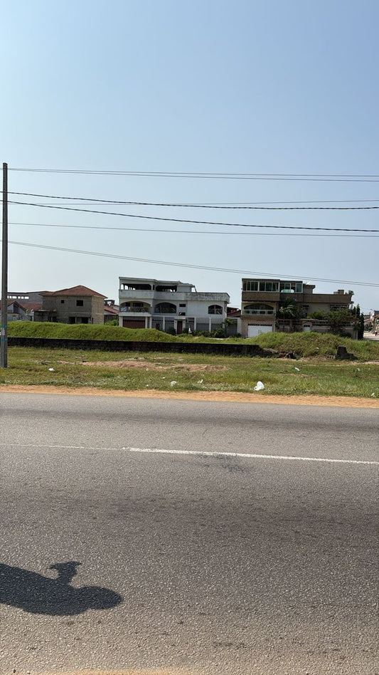 Terrain 400 m² avec Documents Complets – Modeste, Grand-Bassam
